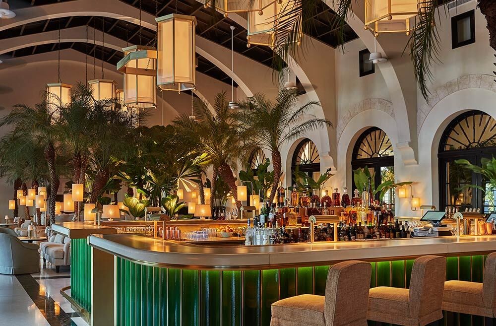 FS_Champagne-Bar-at-The-Surf-Club